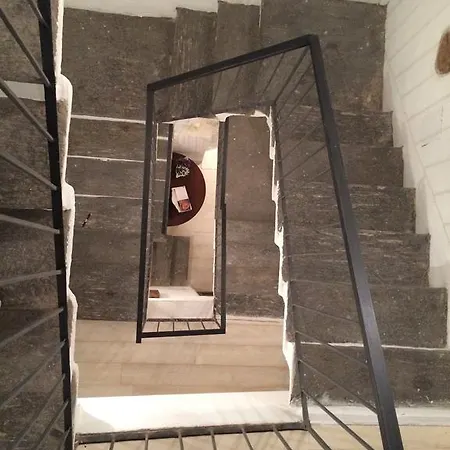 Le Stanze Del Cardinale Bed & Breakfast 3*